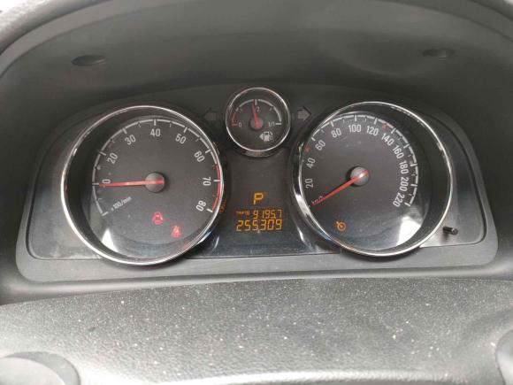 [南京·苏A] 二手欧宝安德拉2011款 2.4 豪华两驱版