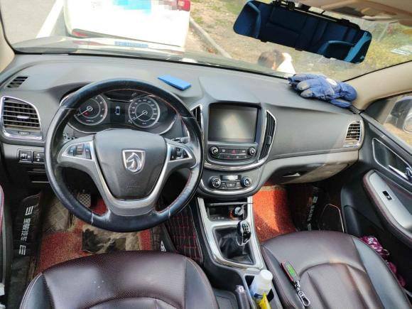 [南通·苏F] 二手宝骏宝骏5602015款 1.8L 手动豪华型