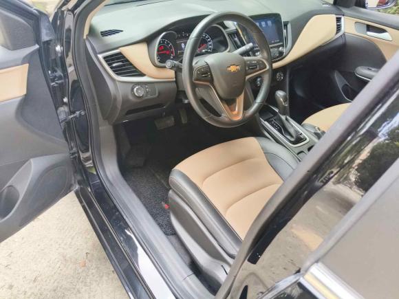 [南京·苏A] 二手雪佛兰科鲁泽2022款 320 自动悦享版