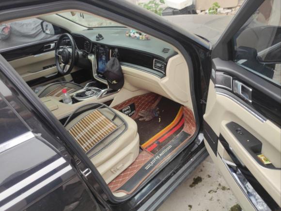 [温州·浙C] 二手众泰众泰T7002017款 1.8T 双离合尊享型