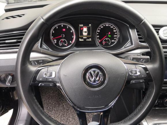 [上海·沪B] 二手大众帕萨特2017款 330TSI DSG御尊版