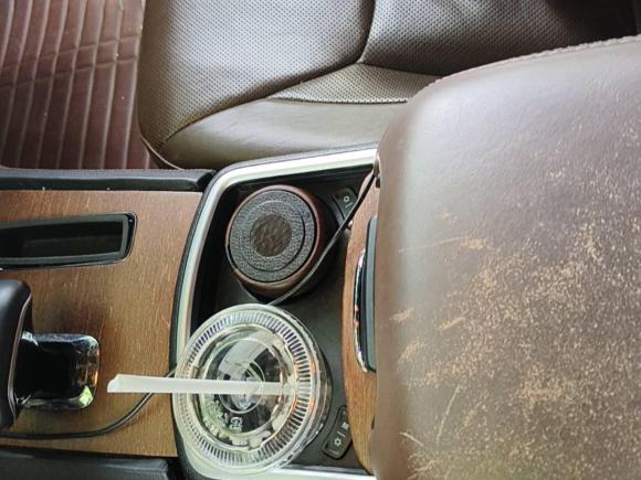 [深圳·粤B] 二手克莱斯勒克莱斯勒300C2014款 3.0L 卓越版