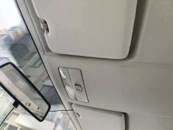 [上海·沪F] 二手大众开迪2005款 1.6L 功能型5座