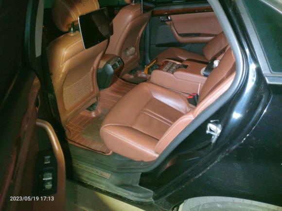 [上海·沪D] 二手别克林荫大道2011款 博鳌论坛纪念版