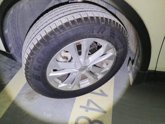 [广州·粤A] 二手日产奇骏2014款 2.0L CVT舒适版 2WD