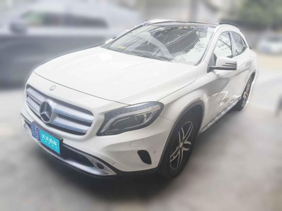 [深圳·粤B] 二手奔驰奔驰GLA2016款 GLA 220 4MATIC 时尚型