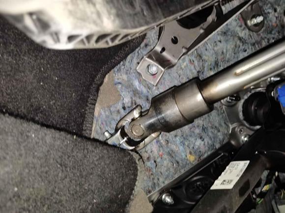 [上海·沪A] 二手福特福克斯2012款 三厢 1.6L 手动舒适型