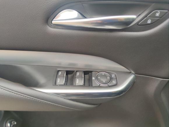 [深圳·粤B] 二手凯迪拉克凯迪拉克XT42018款 28T 两驱领先型