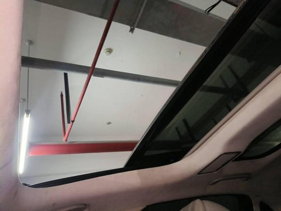 [上海·沪B] 二手奔驰奔驰E级2016款 E 300 L 豪华型