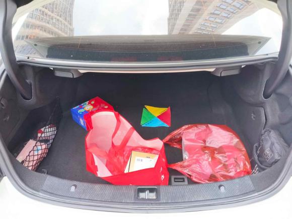 [温州·浙C] 二手奔驰奔驰E级2016款 E 200 轿跑车 灵动版