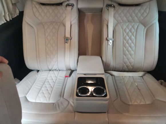 [苏州·苏U] 二手奔驰威霆2016款 2.0T 商务版