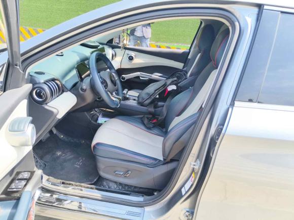 [成都·川A] 二手比亚迪元PLUS2022款 510KM 尊荣型