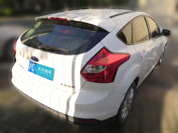 [上海·沪C] 二手福特福克斯2012款 两厢 1.6L 自动舒适型