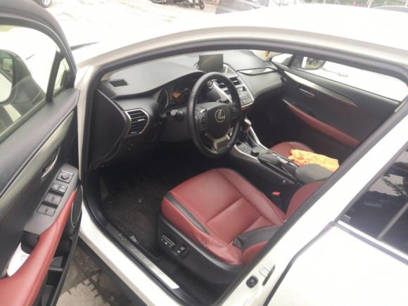 [上海·沪C] 二手雷克萨斯雷克萨斯NX2015款 200t 全驱 锋尚版