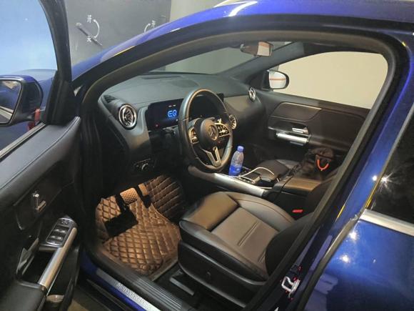 [成都·川A] 二手奔驰奔驰EQA2022款 EQA 260