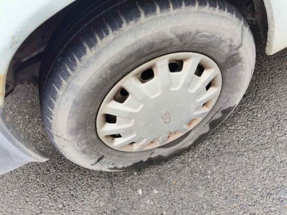 [济南·鲁A] 二手福特经典全顺2015款 2.8T柴油多功能车短轴6座中顶JX493ZLQ4