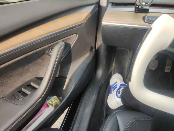[上海·沪A] 二手特斯拉Model 32021款 标准续航后驱升级版