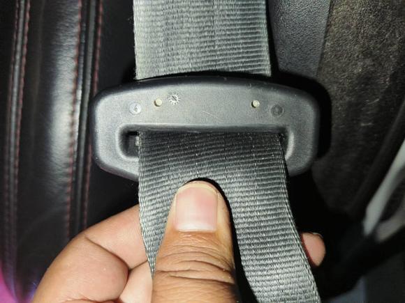 [西安·陕U] 二手路虎揽胜极光2013款 2.0T 5门耀动版