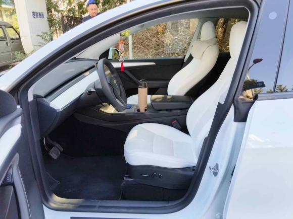 [北京·京A] 二手特斯拉Model Y2022款 改款 后轮驱动版
