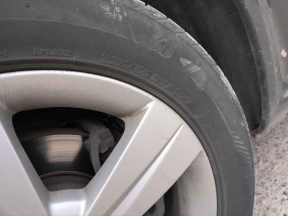 [北京·鲁P] 二手奔驰唯雅诺2010款 2.5L 尊贵版