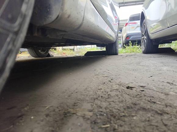 [佛山·粤L] 二手长安悦翔V72016款 1.6L 手动乐尚型 国V