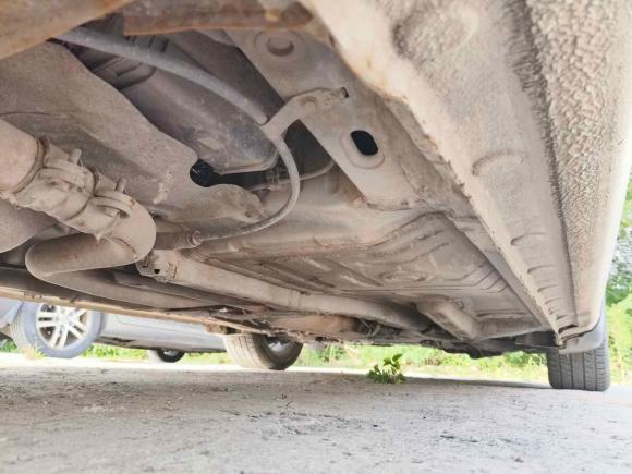 [西安·陕U] 二手比亚迪速锐2015款 改款 1.5L 手动豪华型