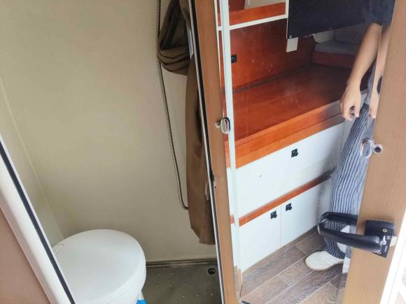 [南京·苏A] 二手依维柯依维柯欧胜2021款 3.0T 自动运瑞短轴高顶手动门F1C