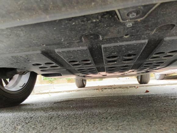 [武汉·鄂A] 二手哪吒汽车哪吒V2022款 潮 400 Lite