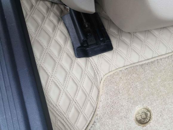 [无锡·晋D] 二手奔驰奔驰E级2013款 E 260 L CGI时尚型