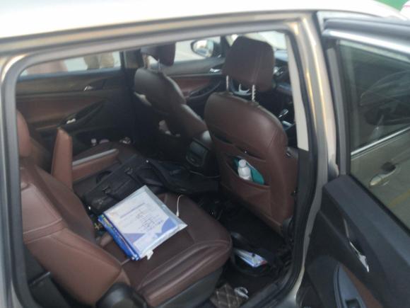 [青岛·鲁U] 二手别克别克GL62018款 18T 6座尊贵型