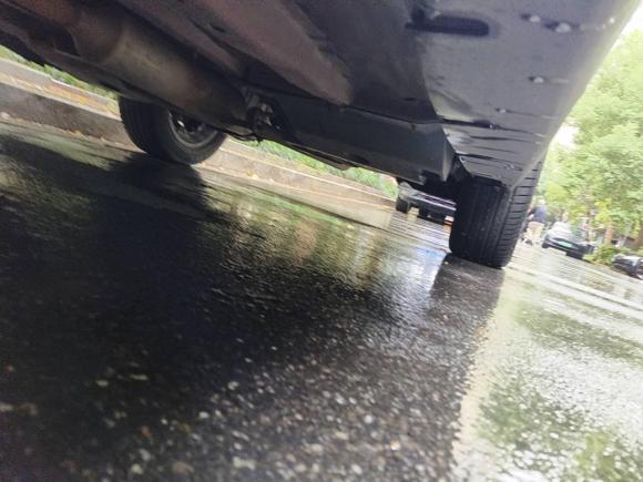 [上海·浙A] 二手陆风陆风X72018款 劲越 1.5T 全景尊贵型