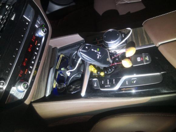 [上海·沪A] 二手宝马宝马5系新能源2020款 里程升级版 530Le 豪华套装