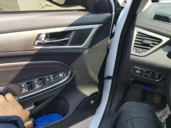 [上海·渝D] 二手长安长安CS752017款 尚酷版 1.5T 手动锋享型