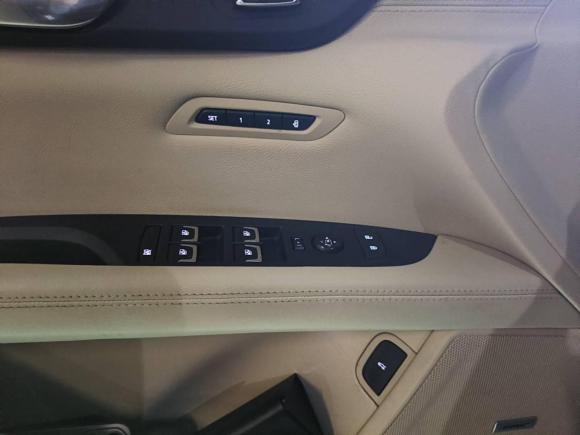 [广州·粤S] 二手凯迪拉克凯迪拉克CT62019款 28T 时尚型