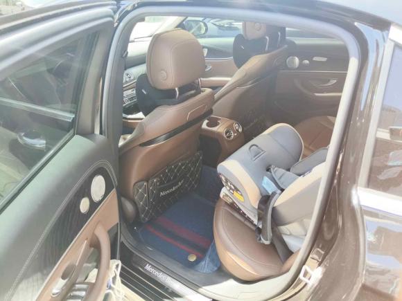 [芜湖·皖B] 二手奔驰奔驰E级2018款 E 300 L 运动时尚型