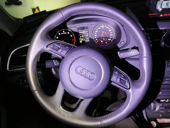 [深圳·粤B] 二手奥迪奥迪Q32018款 30周年年型 30 TFSI 时尚型