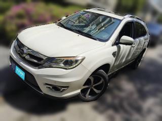 比亚迪比亚迪S72015款 2.0T 升级版 自动尊贵型