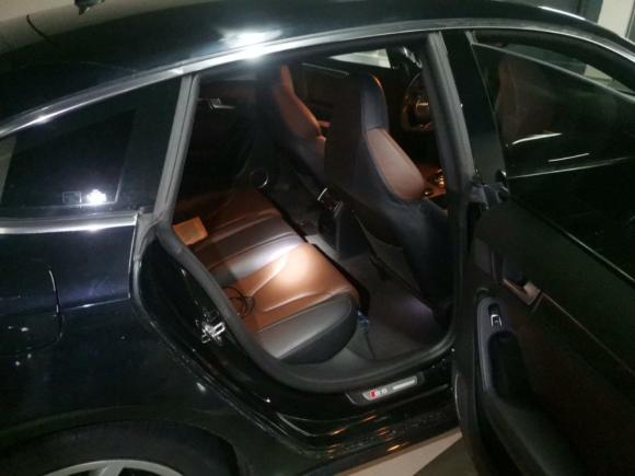 [上海·沪A] 二手奥迪奥迪S52012款 S5 3.0T Sportback