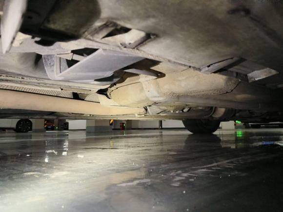 [南京·苏A] 二手奔腾奔腾B702014款 1.8T 自动运动尊享型