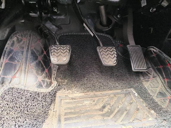 [义乌·赣L] 二手哈弗哈弗H62014款 运动版 1.5T 手动两驱精英型