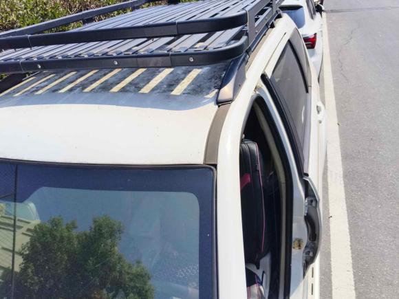 [杭州·新F] 二手陆风陆风X82011款 2.5T 柴油4X4豪华型