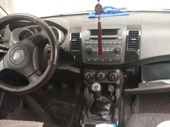 [南昌·赣M] 二手陆风陆风X82014款 探索版 2.0T 柴油4X2豪华型