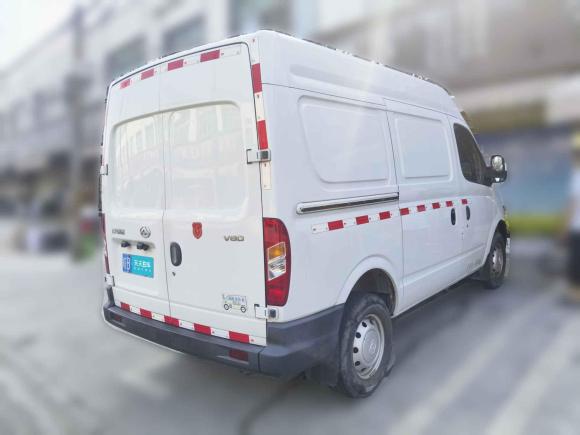 [上海·皖B] 二手上汽大通MAXUS新途V802020款 2.5T 手动经典城配王短轴中顶2/3座