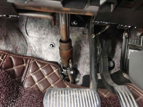 [温州·鲁B] 二手福特福克斯2013款 两厢经典 1.8L 自动基本型