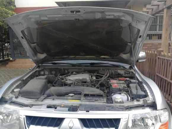 [南京·苏A] 二手三菱帕杰罗2006款 3.8L AT GLS