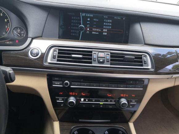 [上海·沪L] 二手宝马宝马7系2011款 730Li典雅型