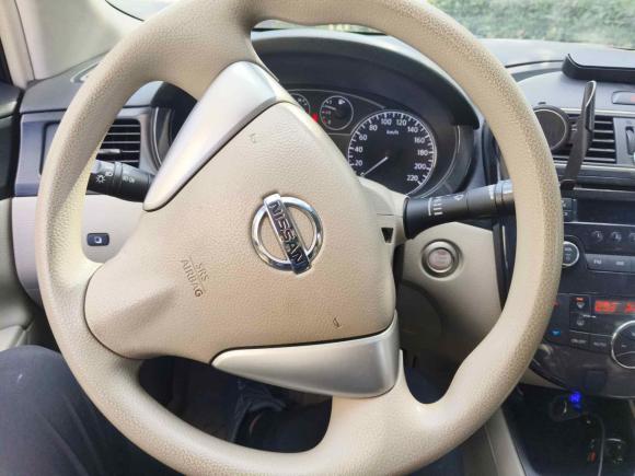 [上海·沪D] 二手日产骐达TIIDA2011款 1.6L CVT智能型