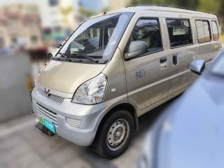 五菱汽车五菱荣光EV2020款 客车版基本型7座300KM