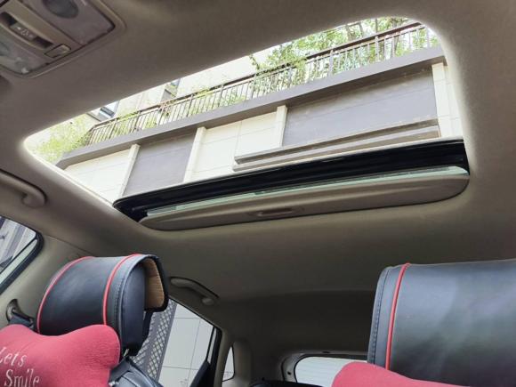 [济南·鲁A] 二手起亚起亚K22015款 两厢 1.4L AT GLS炫酷版