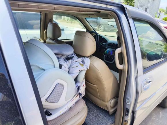 [上海·沪B] 二手别克别克GL82014款 2.4L 经典版